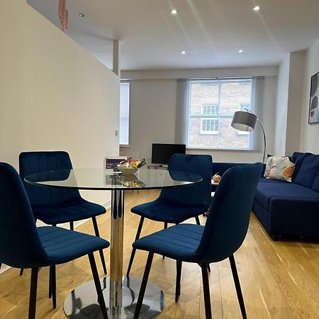2A Soho Studios By Indigo Flats Sleeps 4 London Exteriör bild