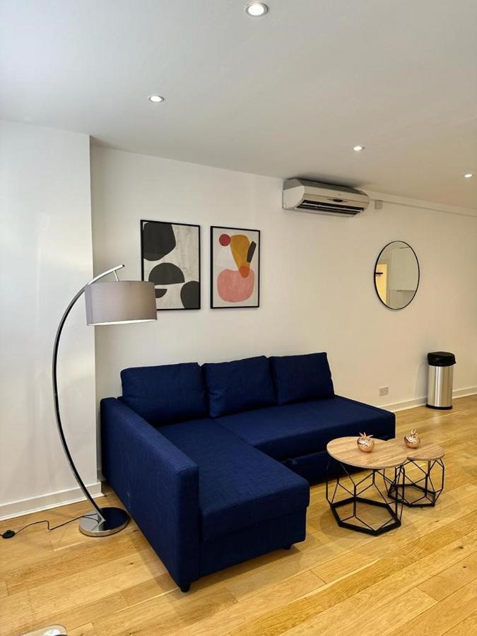 2A Soho Studios By Indigo Flats Sleeps 4 London Exteriör bild